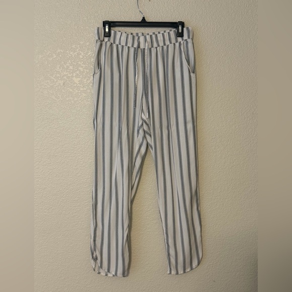 American Eagle Outfitters Pants - American Eagle Outfitters Black and White Striped Pants